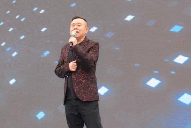 潘长江：我钱花一辈子也花不完<strong></p>
<p>DOT交易</strong>，如今67岁却越活越“糊涂”了