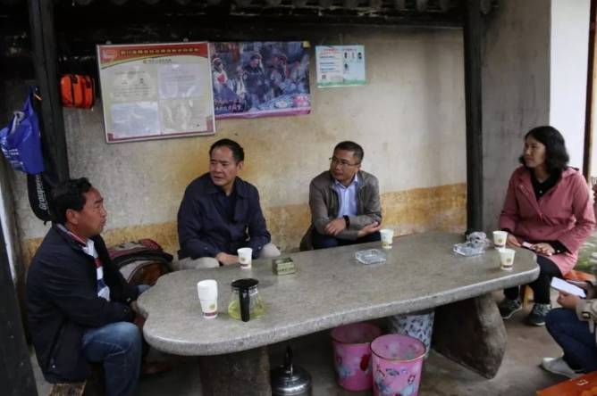 大理市委原书记席杨志东二次被查<strong></p>
<p>成本</strong>，20年多前因超标车被降职