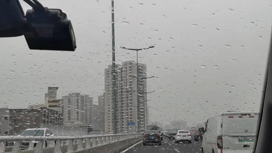 下雨了<strong></p>
<p>成本</strong>！天津接下来十天都是……