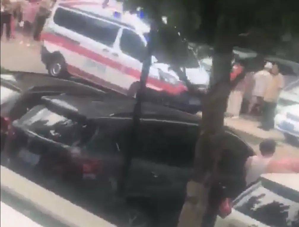 突发！山东一小区内部道路发生车祸<strong></p>
<p>比特币怎么赚钱</strong>，致1死4伤，警方通报→