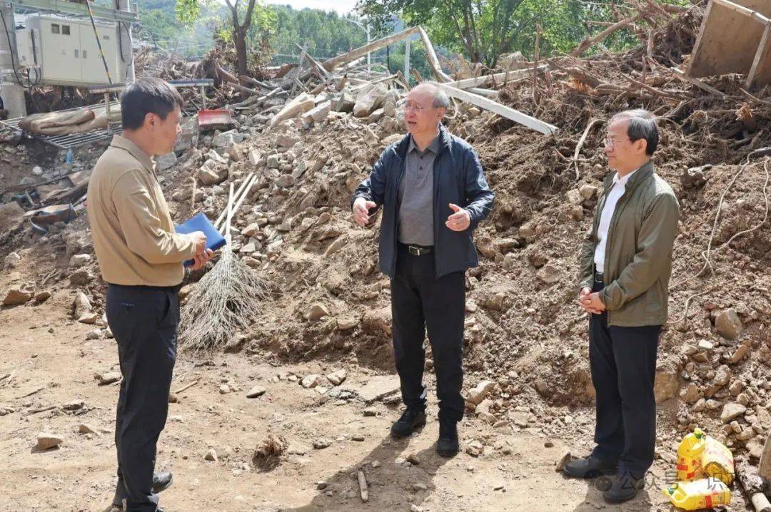 北京市委书记尹力、市长殷勇到怀柔区检查灾后恢复重建工作<strong></p>
<p>比特币网址</strong>，看望慰问尹春燕亲属、受灾群众和抢险救灾一线工作人员