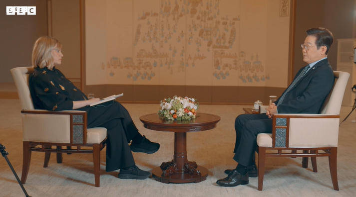 韩国总统李在明声称：看到中俄朝走近<strong></p>
<p>比特币网络拥堵</strong>，我们很难做