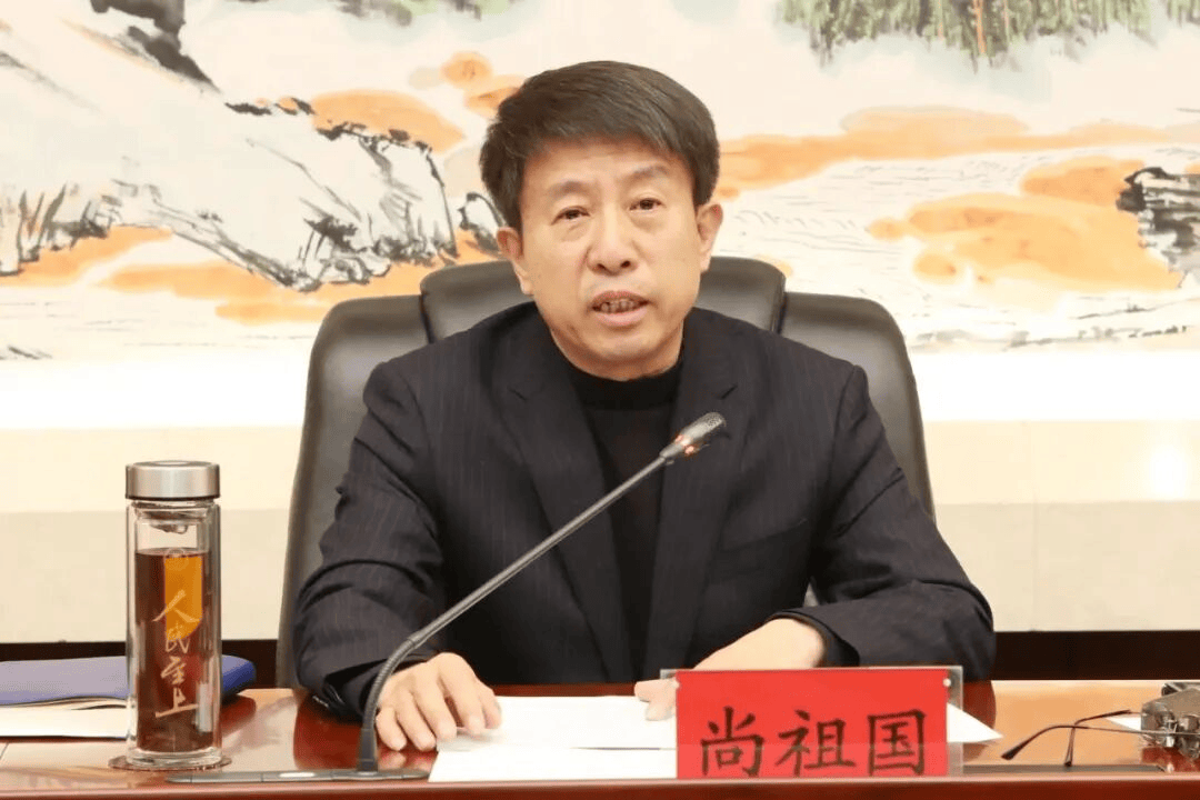 中纪委连发11人被查<strong></p>
<p>比特币网络拥堵</strong>，副部级“老虎”落马