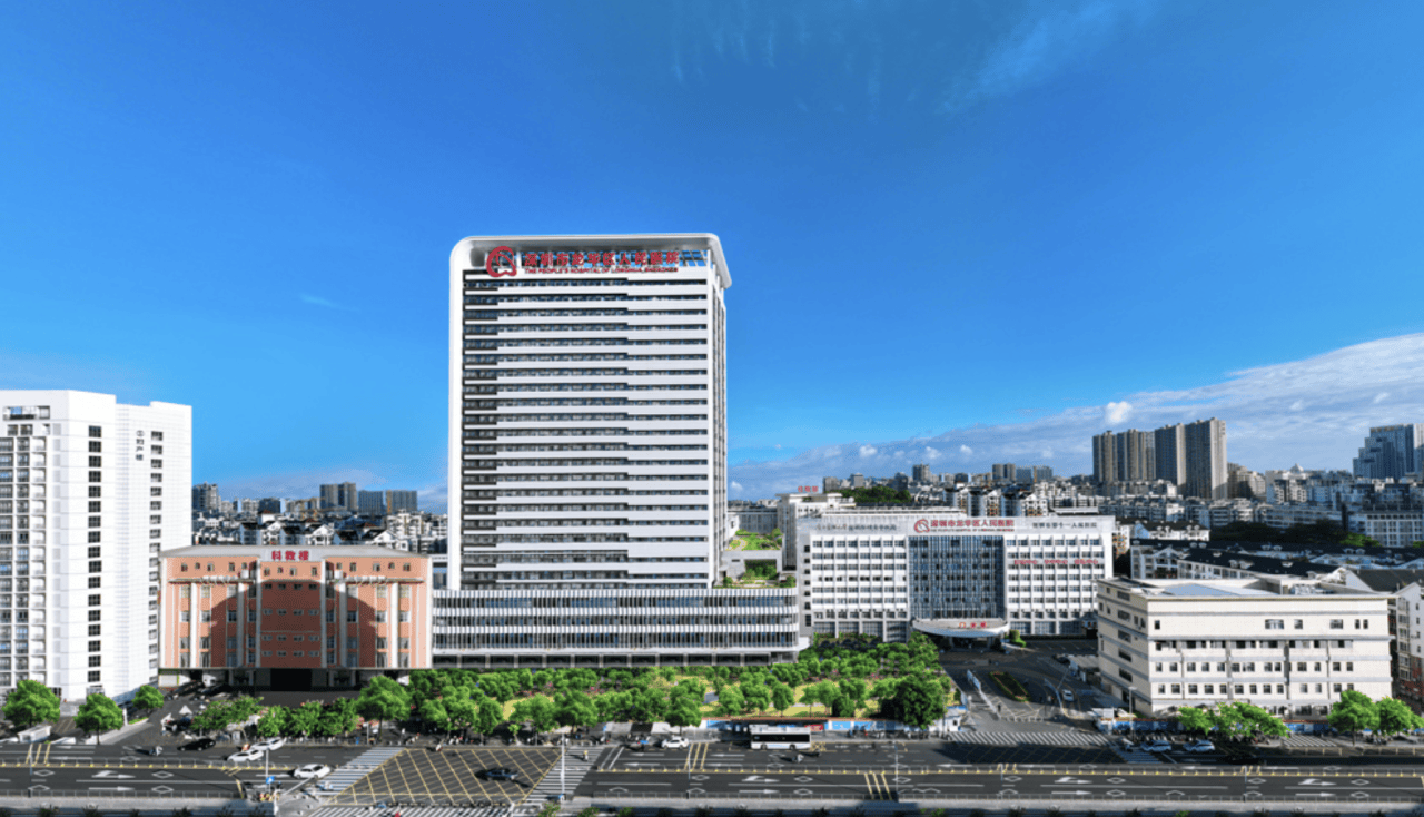 深圳一医院门口被指“举步维艰”<strong></p>
<p>2011年比特币价格</strong>！整治后记者实探:仍很堵