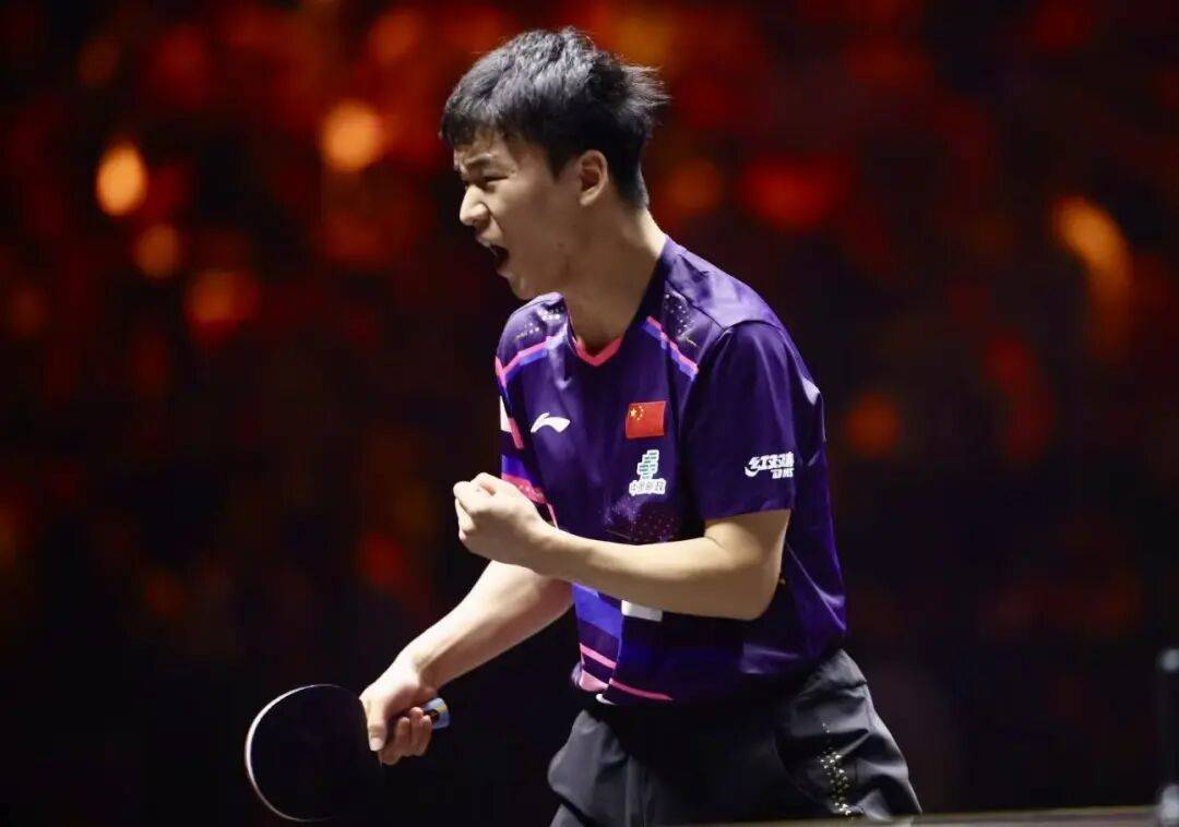 王艺迪完胜桥本<strong></p>
<p>比特币换算器</strong>，向鹏挺进8强 | WTT中国大满贯单打