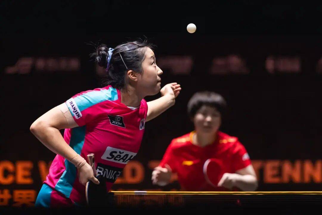 王艺迪完胜桥本<strong></p>
<p>比特币换算器</strong>，向鹏挺进8强 | WTT中国大满贯单打
