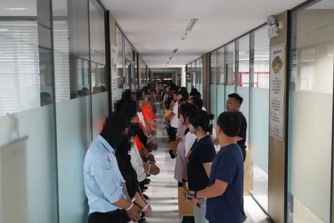 “大师”<strong></p>
<p>比特币最高价格是多少</strong>，你算到自己今天被抓了吗？