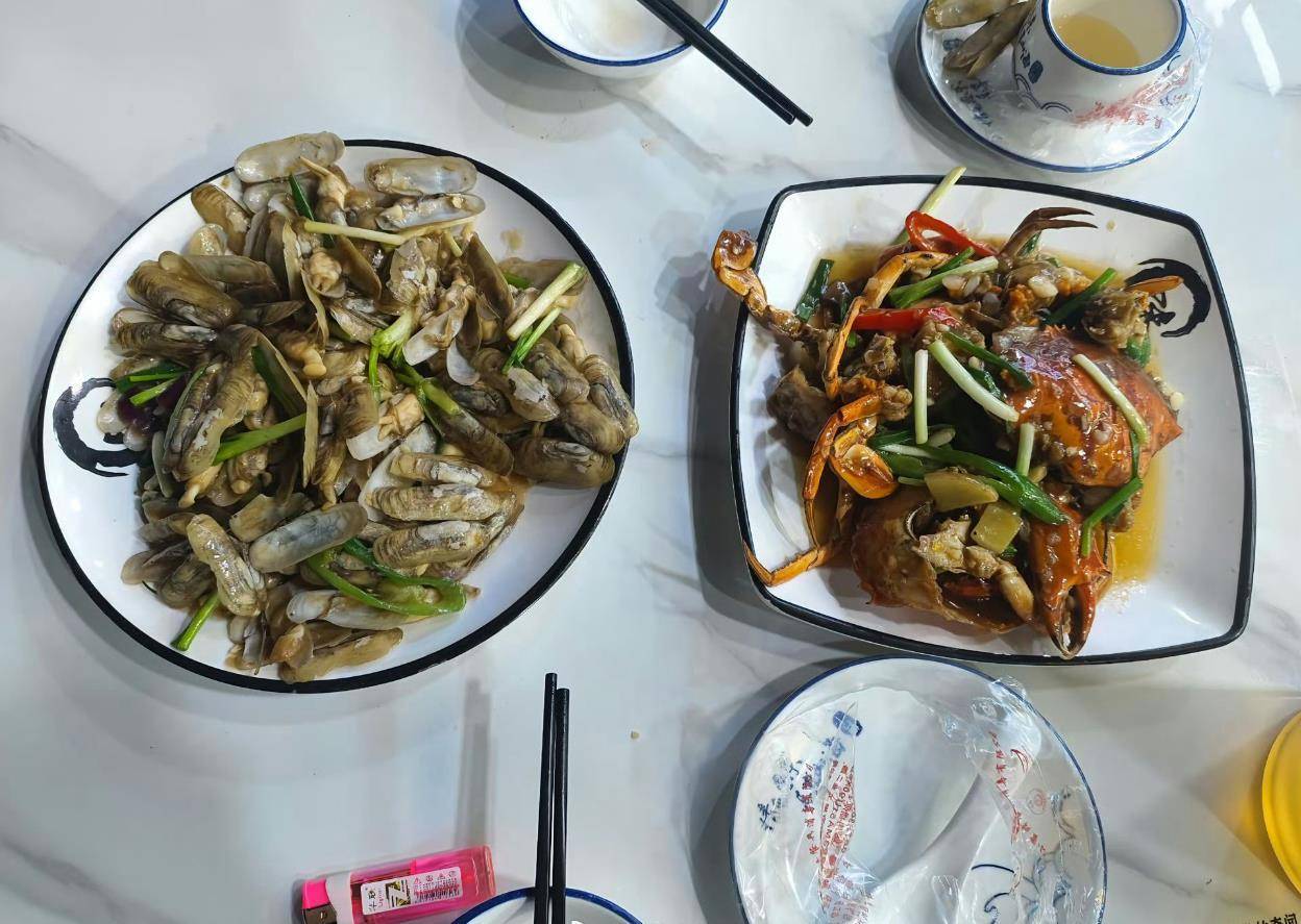 惠州一餐厅两个菜收661元<strong></p>
<p>比特币量化交易机器人</strong>，顾客投诉后称已获退款400元，官方回应