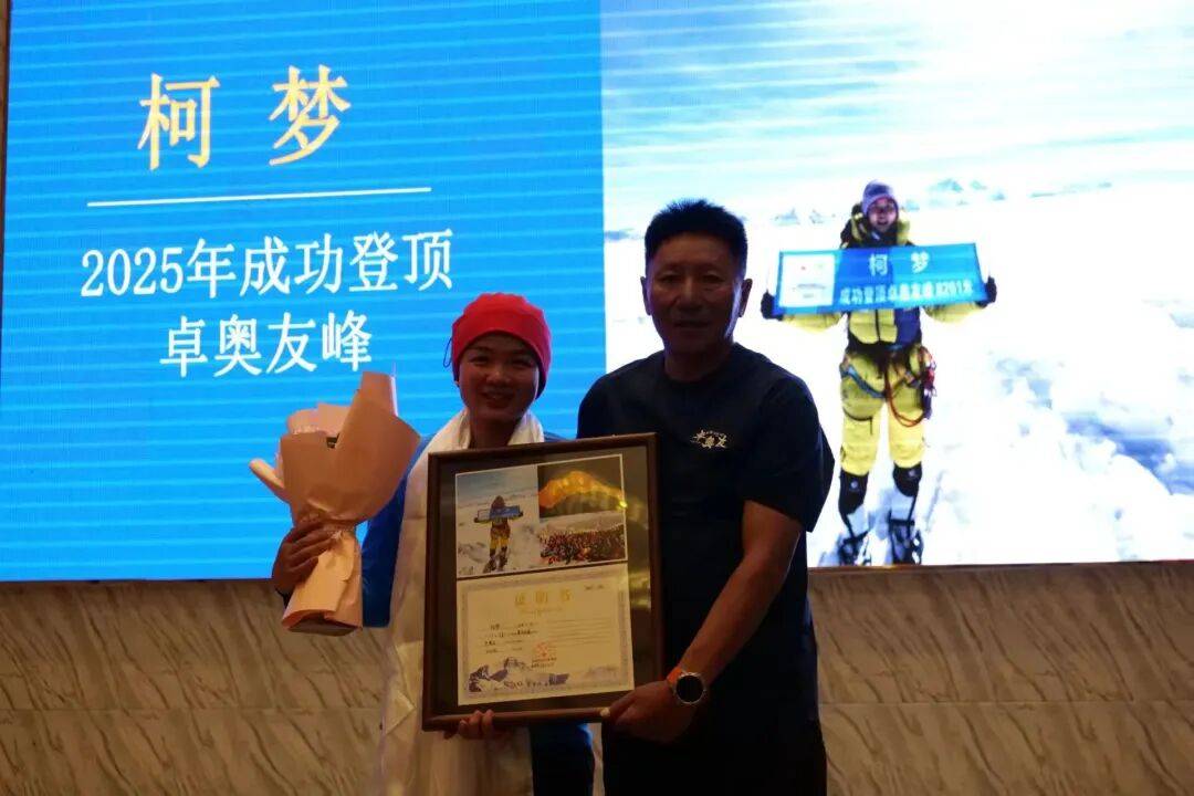 早安·黄石 | 高温黄色省级预警 / 黄石楼市最新数据公布 / <strong></p>
<p>比特儿</strong>我市假期发送旅客逾408万人次