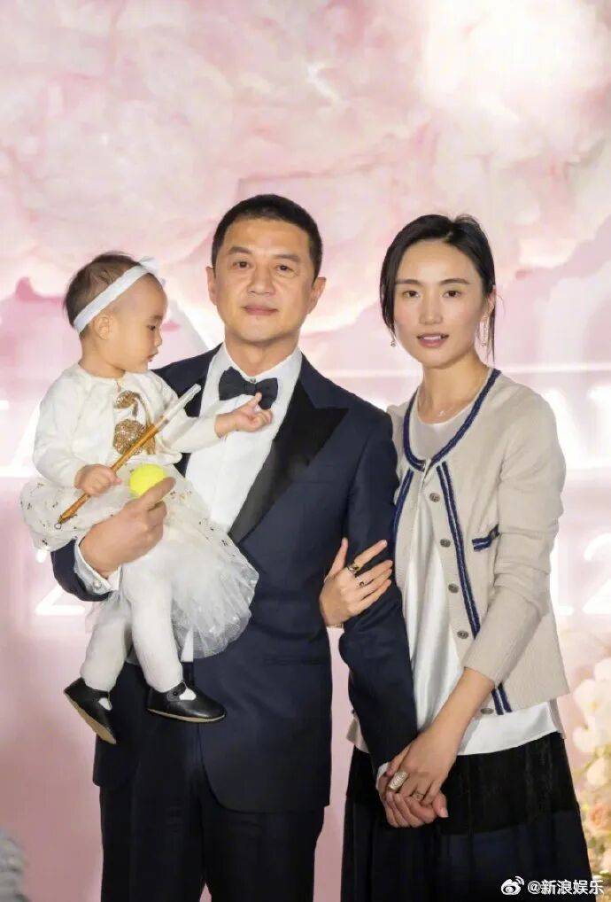 李亚鹏官宣与海哈金喜离婚：已经办理了离婚手续<strong></p>
<p>比特儿下载</strong>，孩子跟随母亲生活，由双方抚养