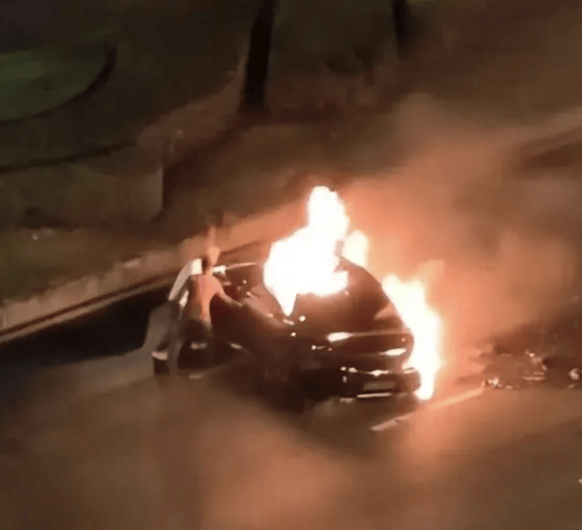 成都车祸后小米汽车直播间遭网暴<strong></p>
<p>比特儿下载</strong>，雷军抖音一月掉粉35万