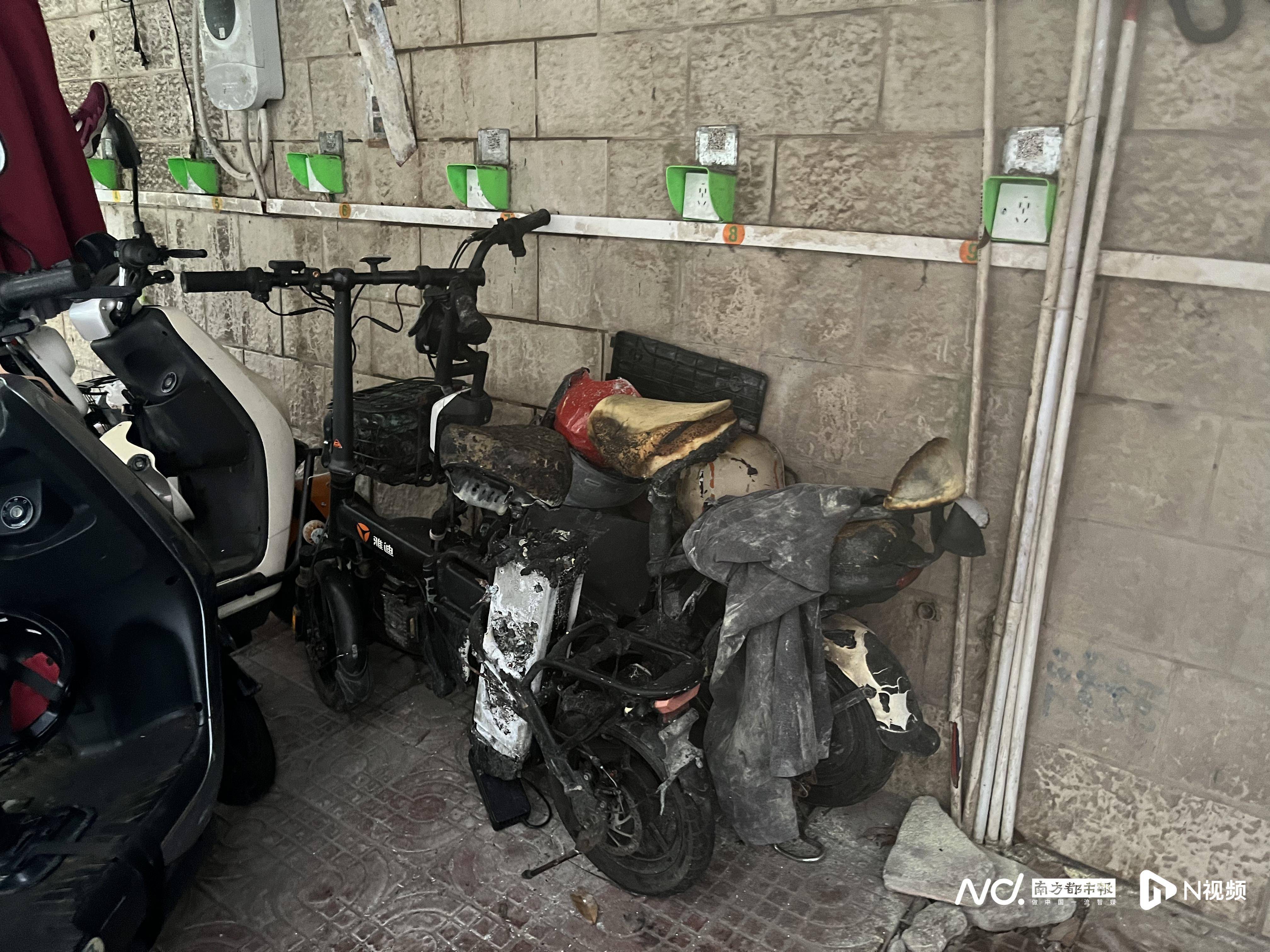 深圳一小区电动车管理引担忧<strong></p>
<p>比特儿下载</strong>，部门责令整改后，记者实探