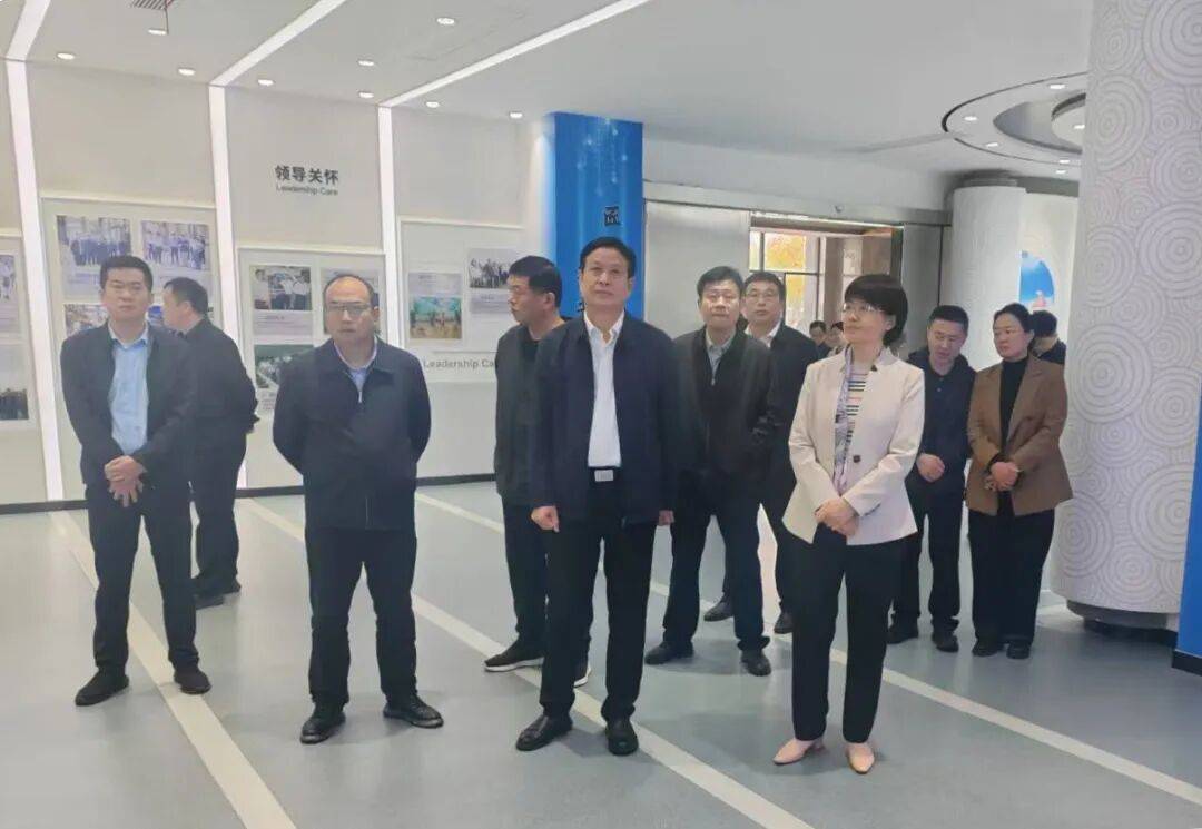 平阴县政协考察组来<strong></p>
<p>比特儿交易平台</strong>我市学习考察