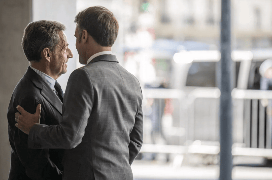 70岁法国前总统萨科齐的“坐牢style”:入狱前密会马克龙<strong></p>
<p>比特儿国际</strong>,入狱后开始写书