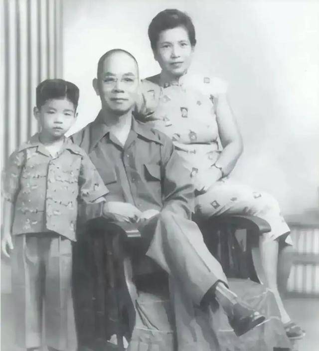 国家安全部披露:吴石将军在台湾就义后<strong></p>
<p>下载比特儿</strong>,周恩来总理作出指示