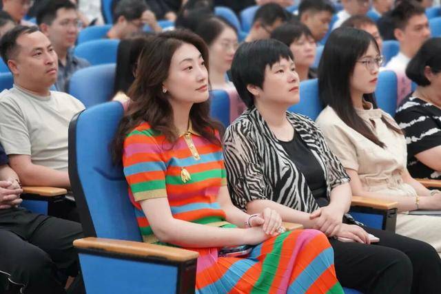 宗馥莉“心腹”祝丽丹离职<strong></p>
<p>比特儿网站</strong>!曾是娃哈哈核心高管