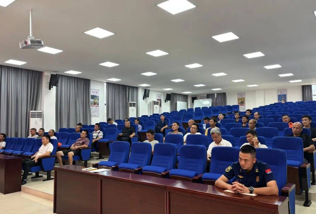 训考结合砺精兵<strong></p>
<p>比特儿海外交易平台</strong>！高新区微型消防站技能培训暨考核顺利举行