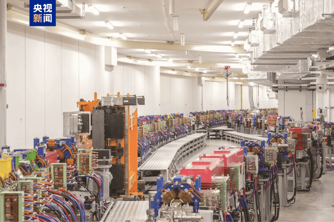 比太阳亮万亿倍<strong></p>
<p>比特儿被盗</strong>！高能同步辐射光源通过工艺验收