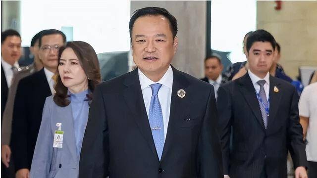 连续有两位国王访华<strong></p>
<p>比特儿暂停</strong>，其中一位是建交以来首访，证明了什么？