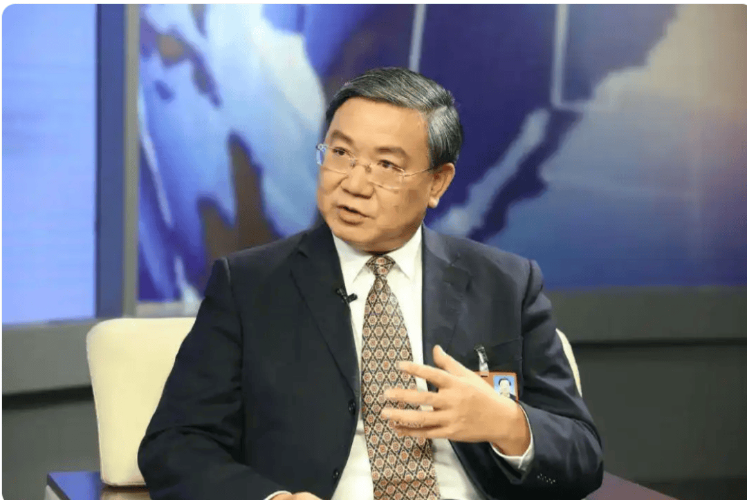 成都市市长王凤朝被查<strong></p>
<p>虚拟网领币</strong>，他曾任四川省内首家万亿级地方国企董事长，两次从企业高管转往政府任职