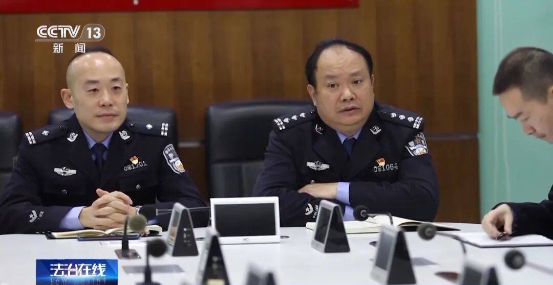 广州南站<strong></p>
<p>qkf虚拟币</strong>，一男子频繁“上厕所”，被警方盯上