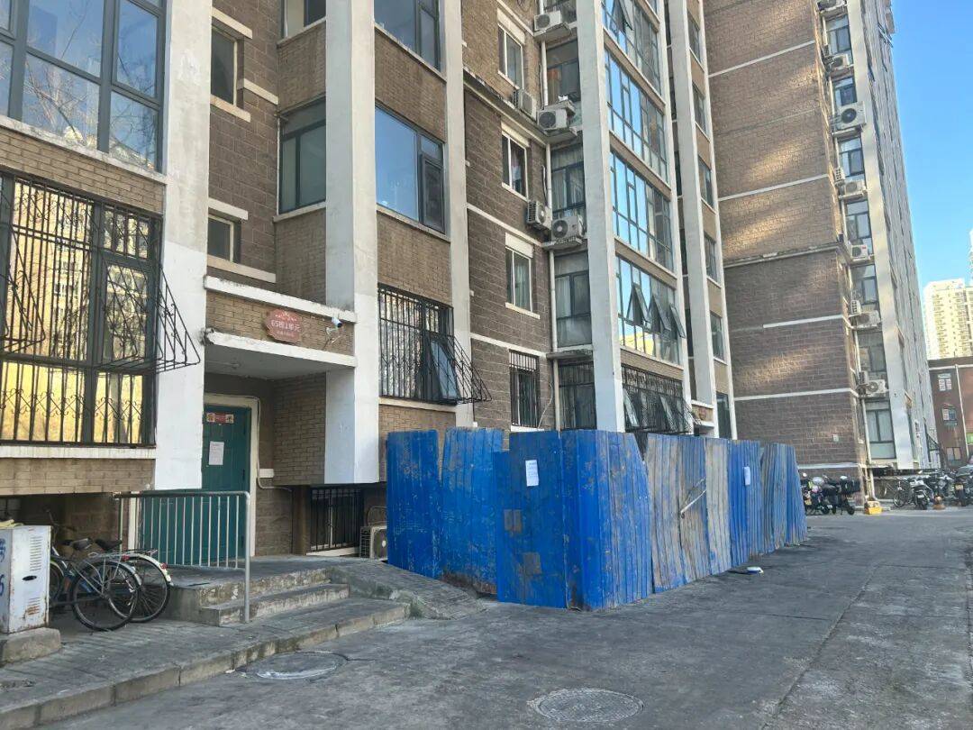 天通苑一天两起电动车火情<strong></p>
<p>代虚拟币</strong>，突然着火忒吓人丨有事儿@新京报