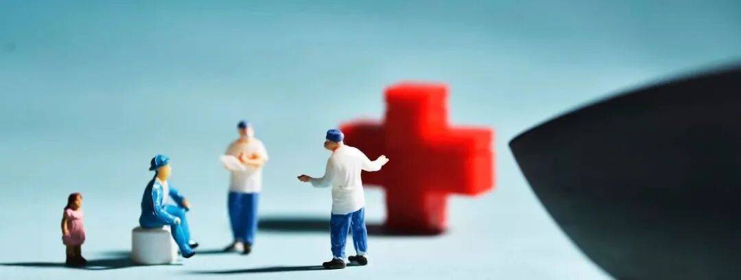 马光远：白岩松的建议不靠谱<strong></p>
<p>牛玩的虚拟币</strong>，经济学思维破解张水华“囚徒困境”