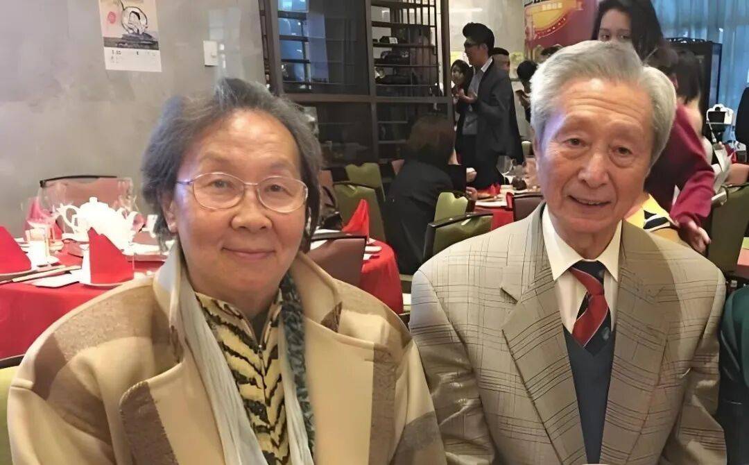 钟瑞去世<strong></p>
<p>八宝树虚拟币</strong>！宋世雄永别爱妻！