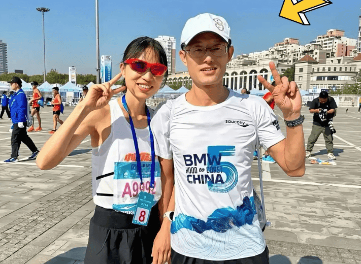 张水华辞职后携老公直播秀恩爱<strong></p>
<p>倒闭虚拟币</strong>，称白岩松是自己恩人