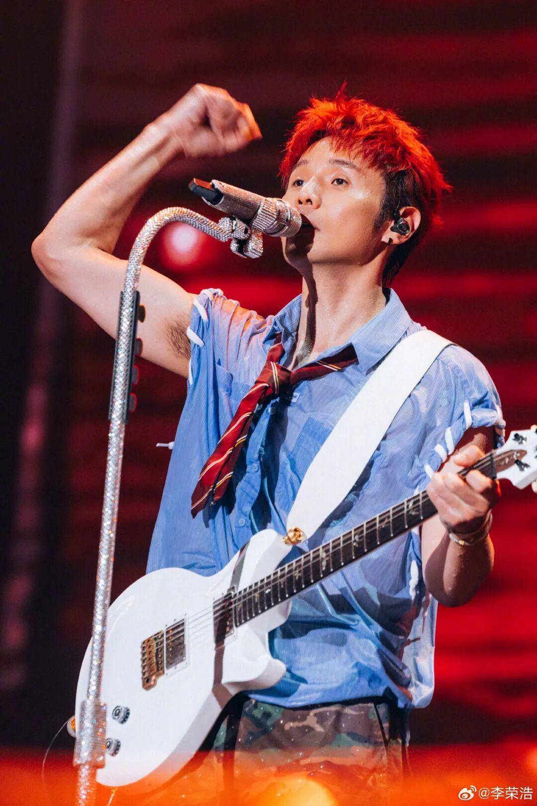 吴向飞喊话李荣浩道歉：未授权唱我的歌；李荣浩火速回应：请列明场次<strong></p>
<p>rng虚拟币</strong>，若侵权一定赔偿道歉